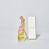 Difusor de aroma para auto de 8ml de la marca MS-0000-160, diseñado para ambientar el interior del vehículo.
